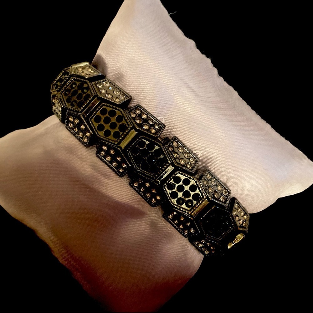 Stretch Black Bangle Hematite & Clear crystal Pave Geometric Statement Bracelet - Picture 4 of 9